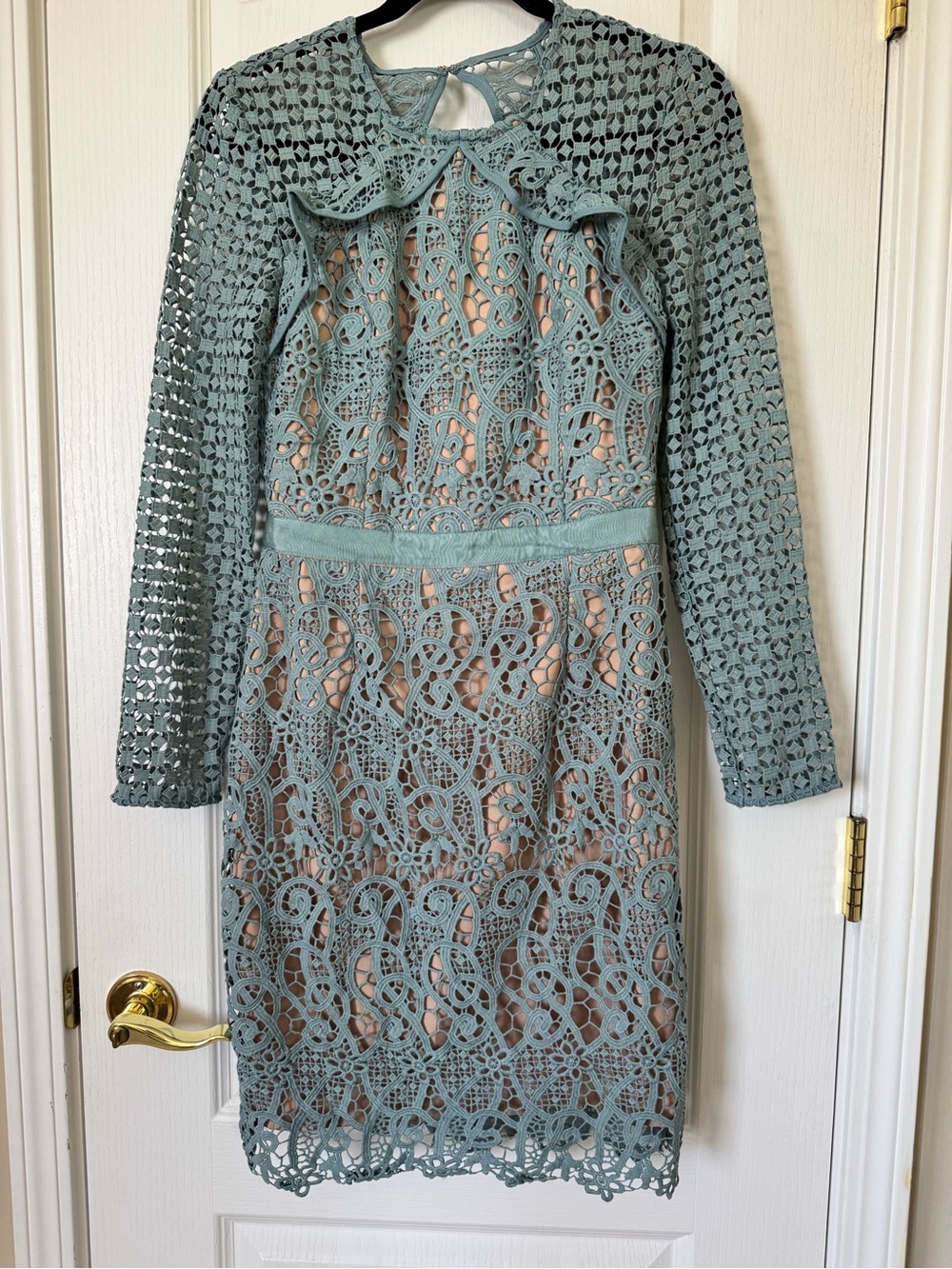 Adelyn Rae Bailey Lace Sheath Dress Size Small Blue Crochet Lace Long Sleeve
